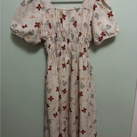 Floral Maxi Dress in Cream with Red Accents - Picture 5 of 5